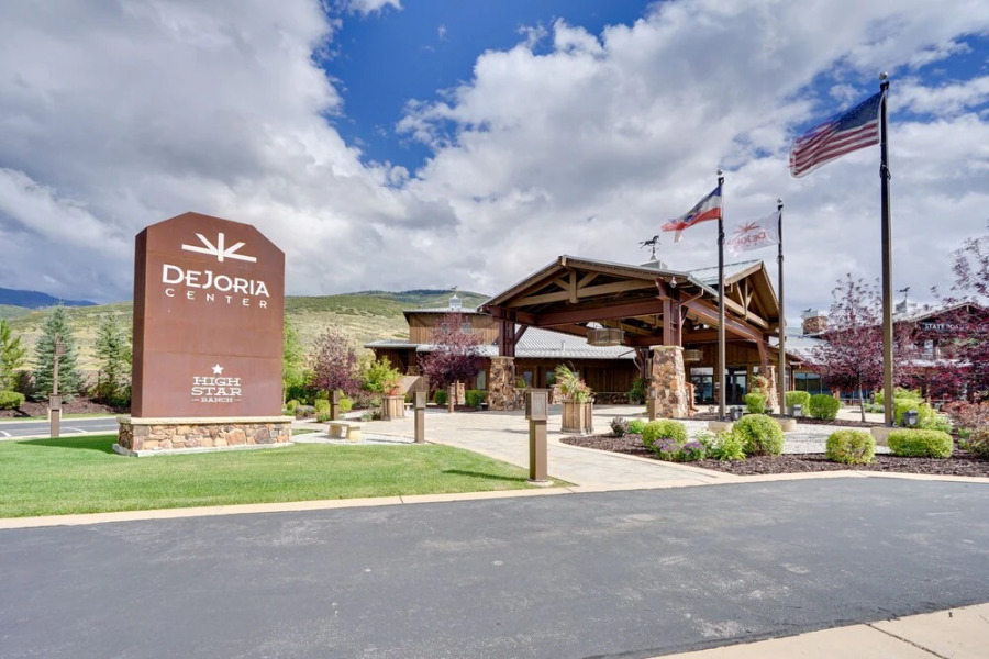 Resort-style Home in Kamas ~ 18 Mi to Park City!