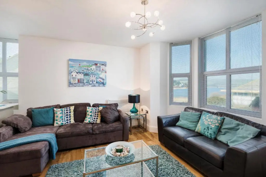 10 At The Beach, Torcross