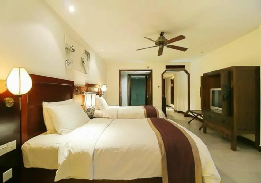 The Shores Resort & Spa Hainan West