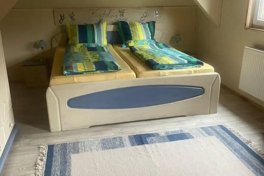 Lodge in Bohemia With Sauna and Bubble Bath