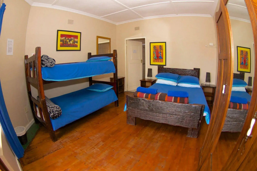 Island Vibe Knysna Hostel