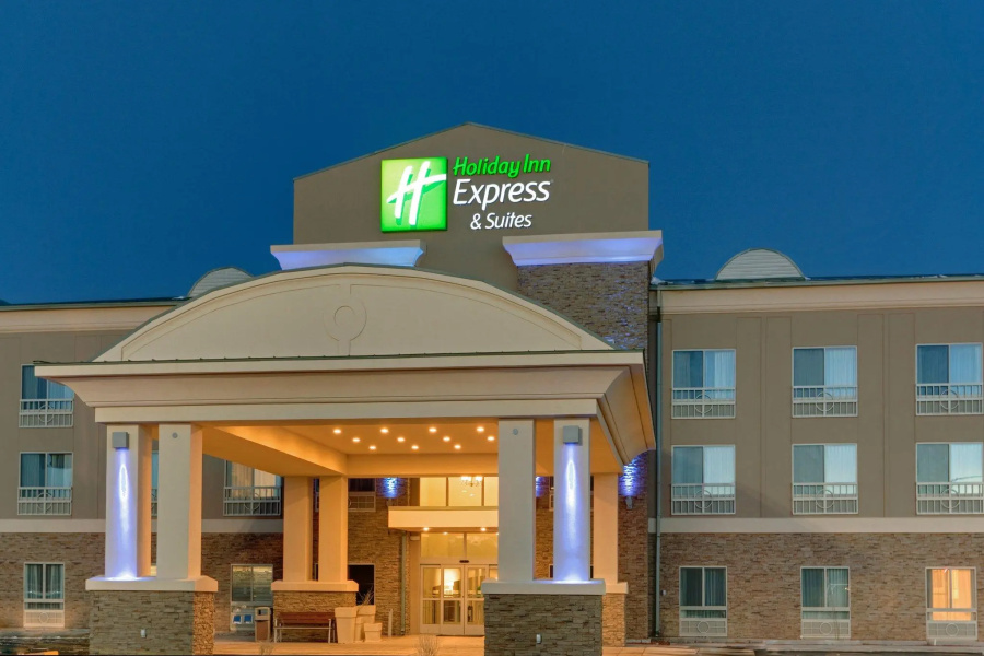 Holiday Inn Express Hotel & Suites Grants - Milan by IHG