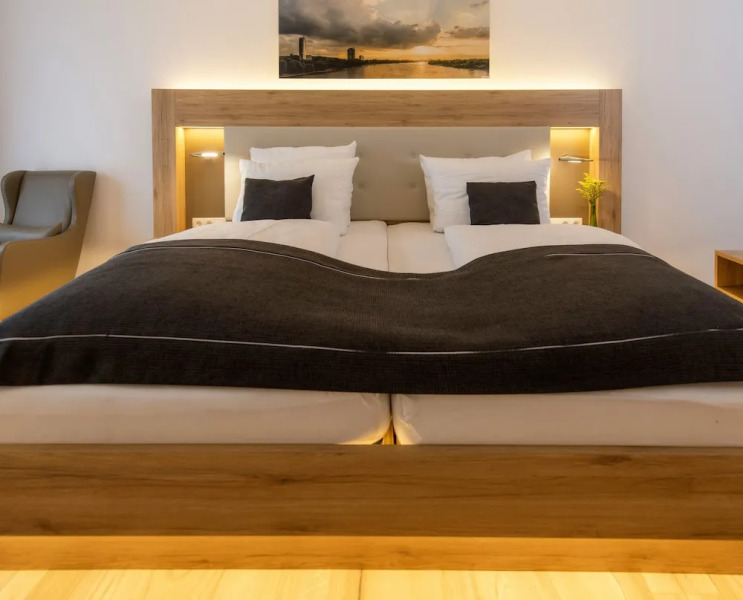 Four Stars By City Hotel