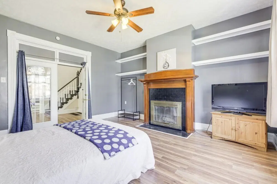 Pet-friendly Kentucky Home w/ Deck & Private Yard!