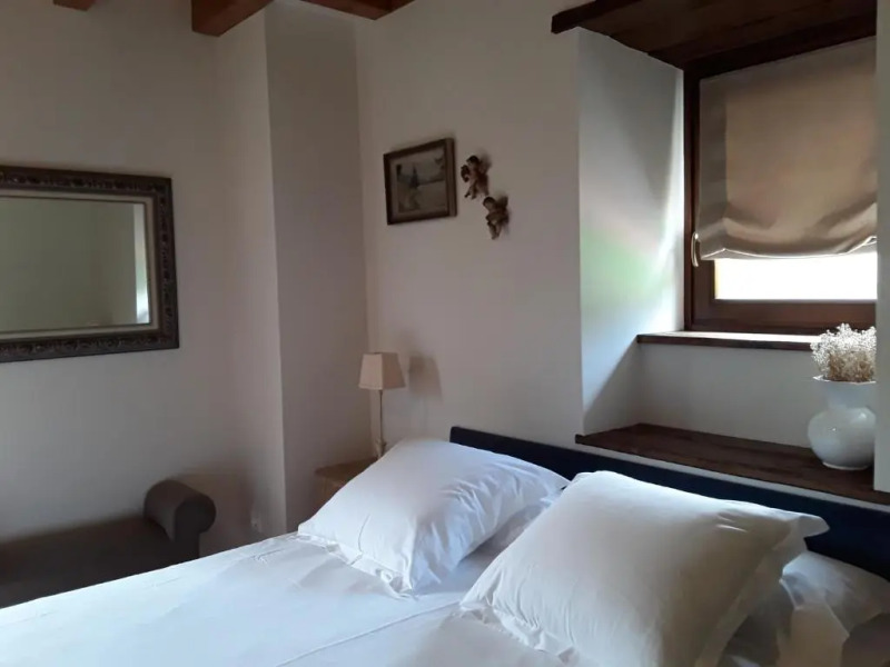 Olagaraia - Adults Only