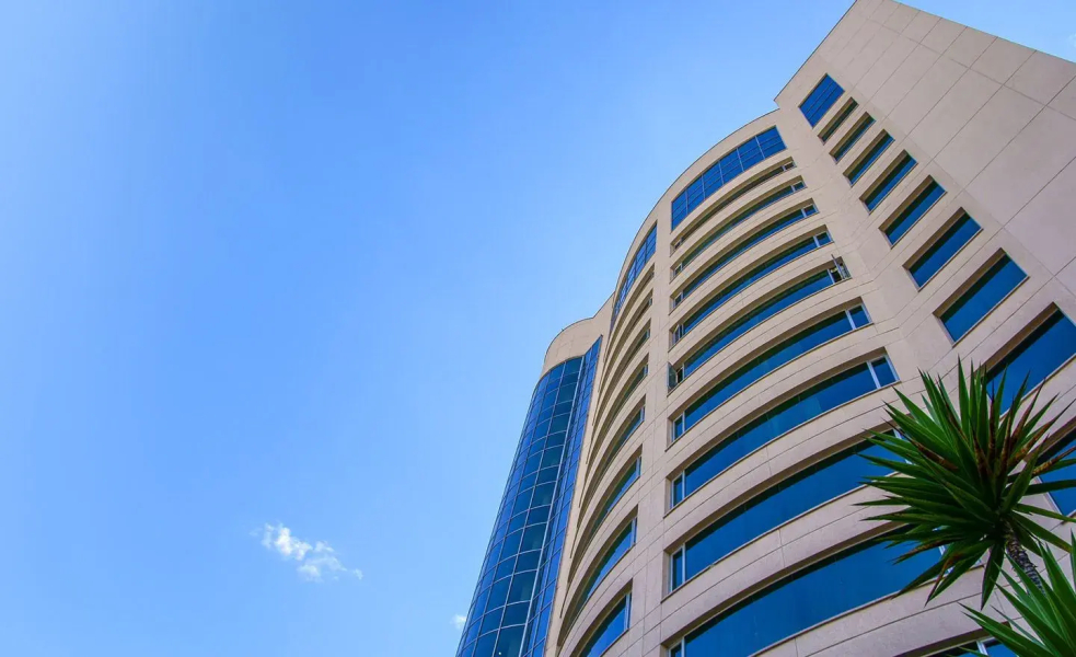 Torres de Suites by InAmazonas