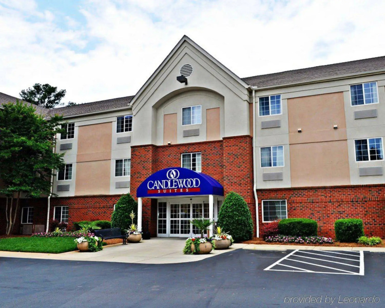 Candlewood Suites Raleigh Crabtree by IHG
