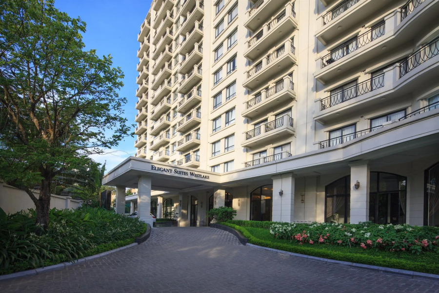 Elegant Suites Westlake