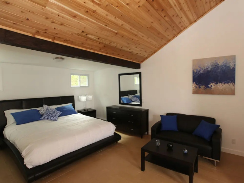 Baywatch Hotel & Marina