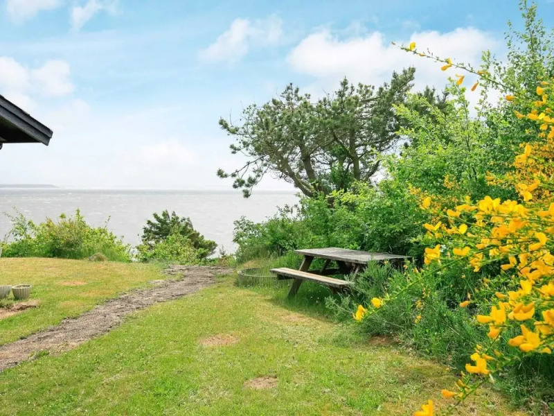 6 Person Holiday Home in Spottrup