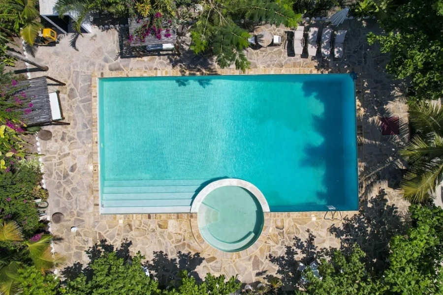 Tropical Boutique Hotel & Resto