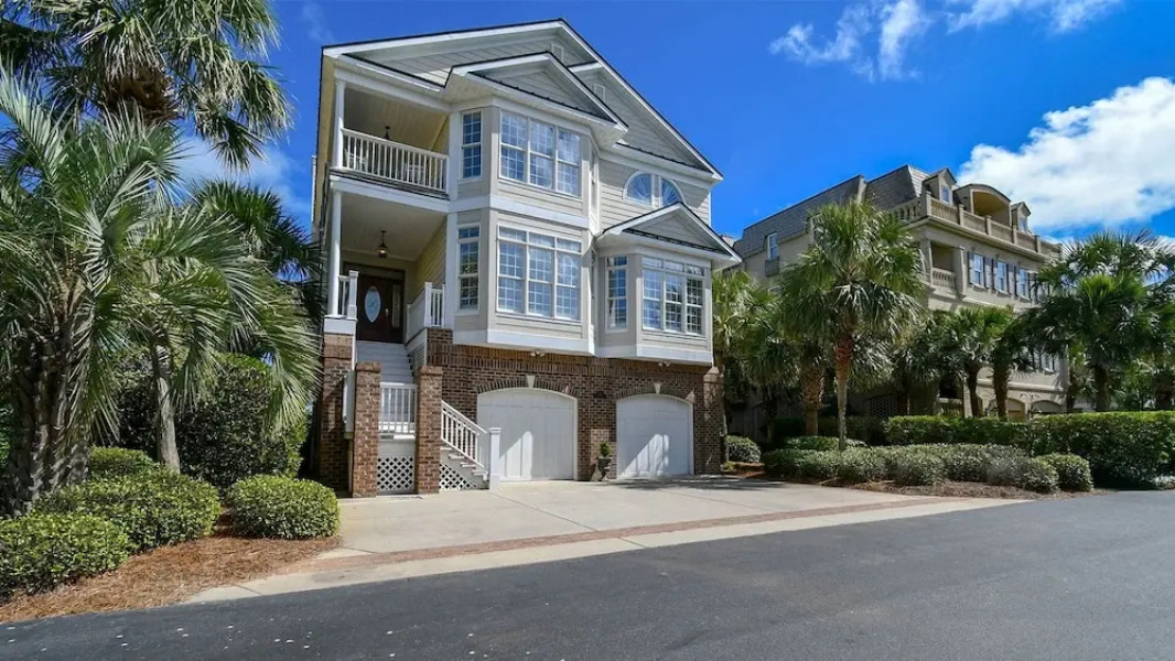 Always Dreamin by Peace Vacations