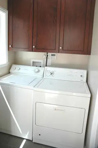 ELF Homes 4 Bedroom House on Oakland Ave