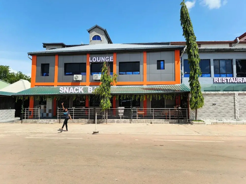 Newtown Palace Hotel