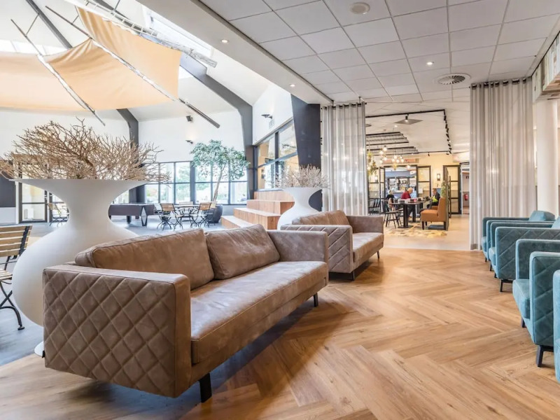 Detached Well-kept Villa With Garden, Near the Beach