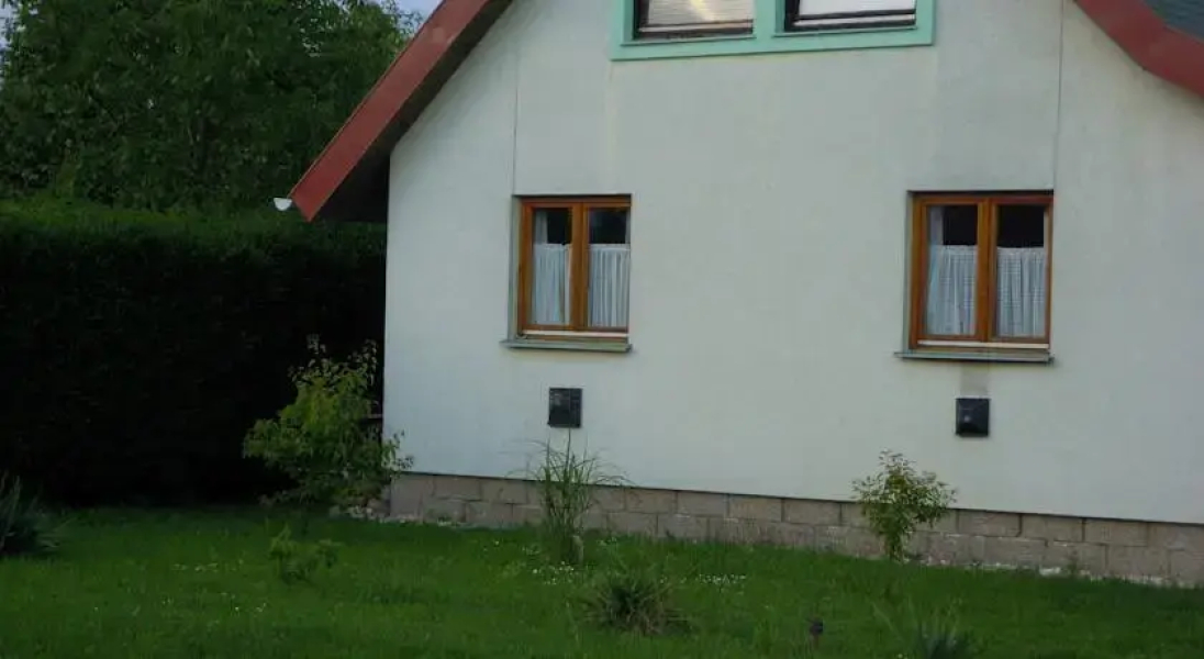 Gombi Apartmanház