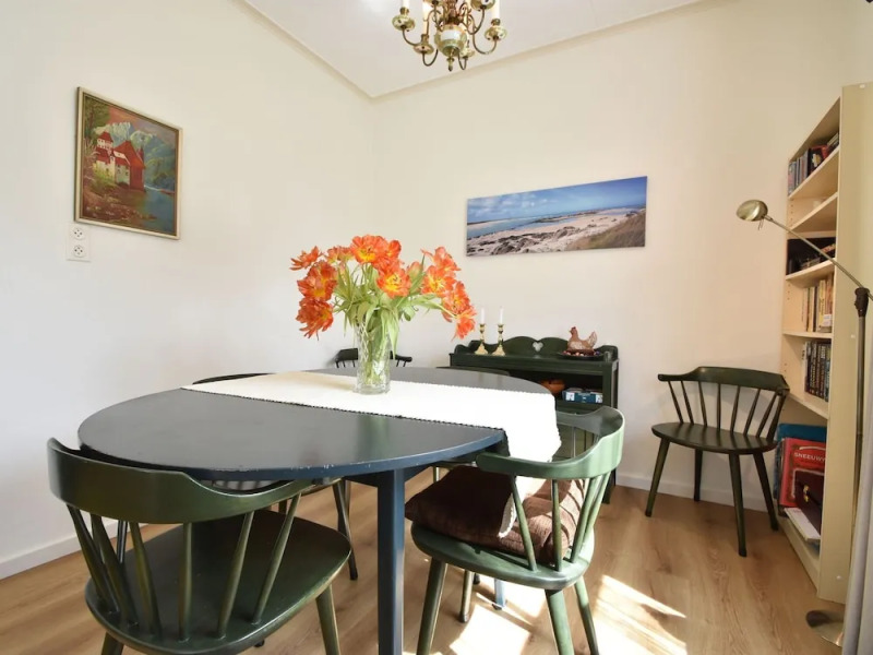 Welcoming Chalet near Sea in Renesse