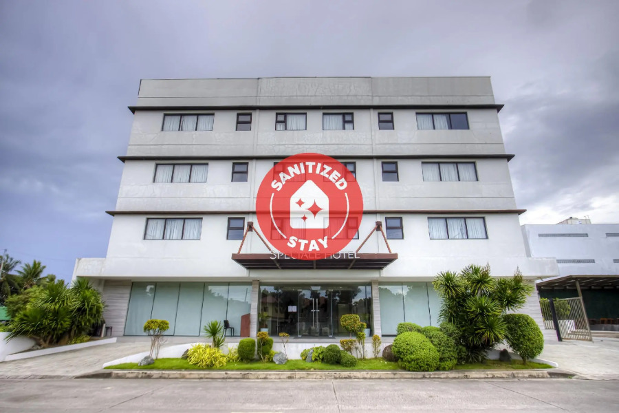 Capital O 827 Speciale Hotel - Vaccinated Staff