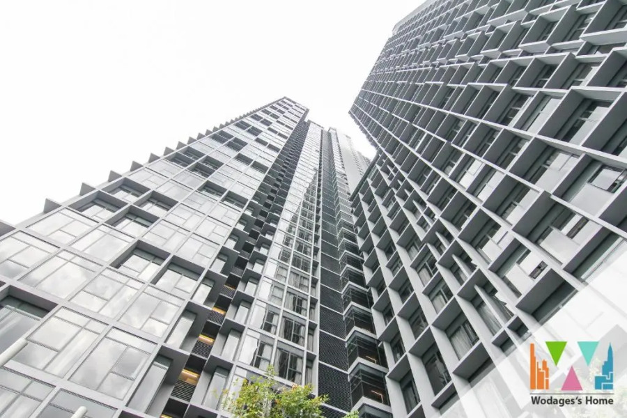 Expressionz KLCC by Wodages