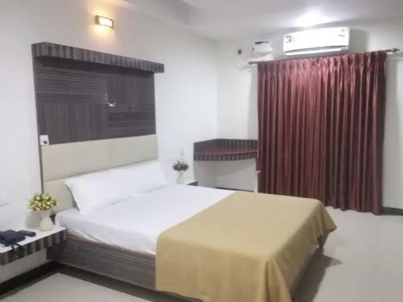 Treebo Trend Yagna Residency