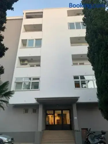 Apartment Galerija Istok-Zapad