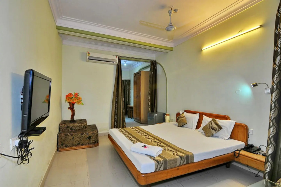 Hotel Shikhar Palace