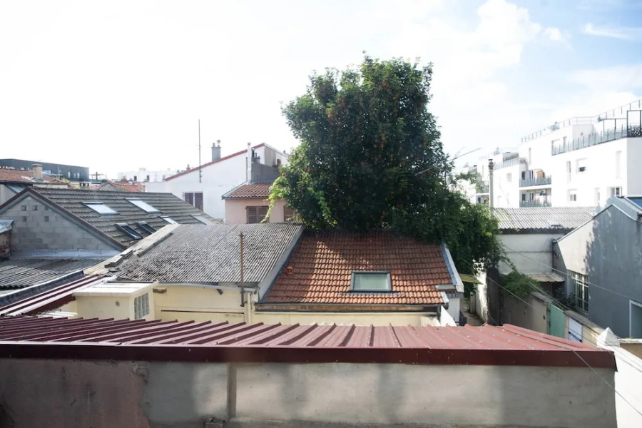 Loft With 4 Bedrooms, Terrace, Very Close to Paris