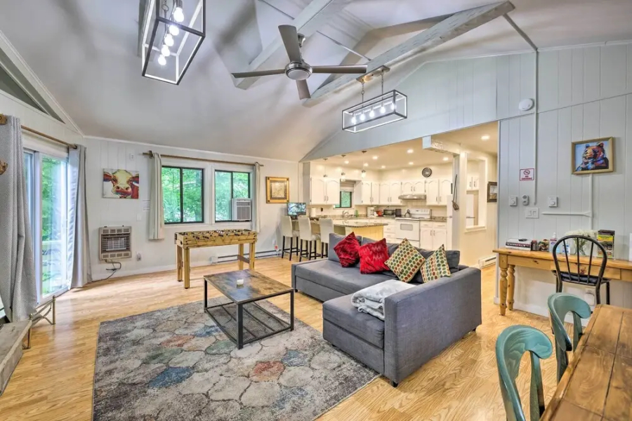 Tobyhanna Home: Private Deck, Hot Tub & Game Room!