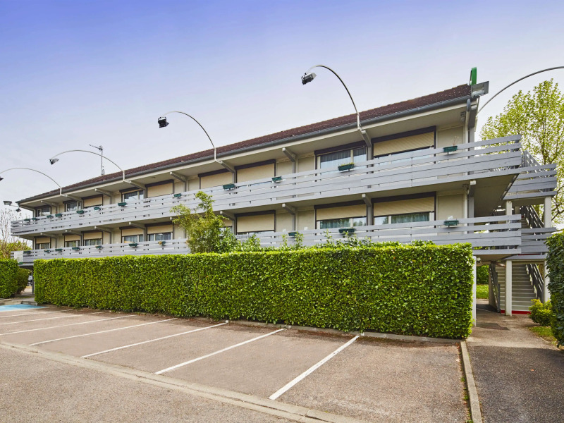 Campanile Melun Sénart - Vert Saint Denis