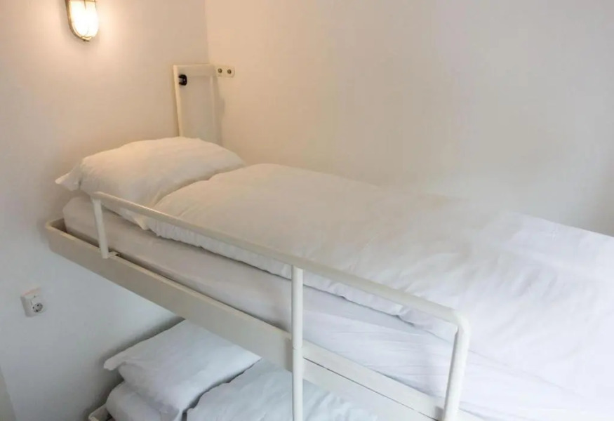 HouseBoat next to AMSTEL