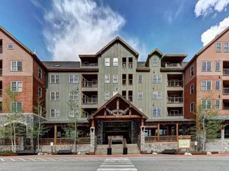 Buffalo Lodge by Summit County Mountain Retreats