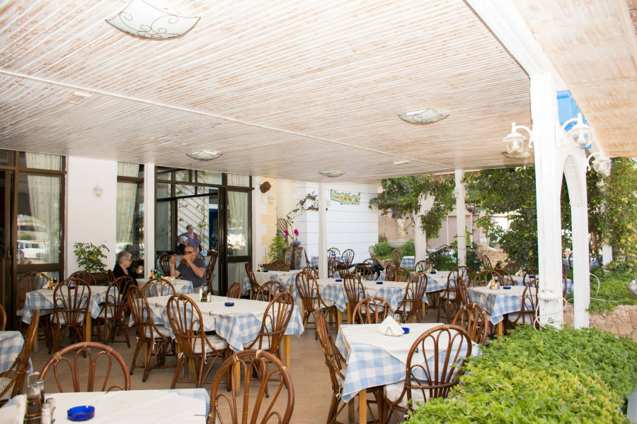 Uncle George Apartments