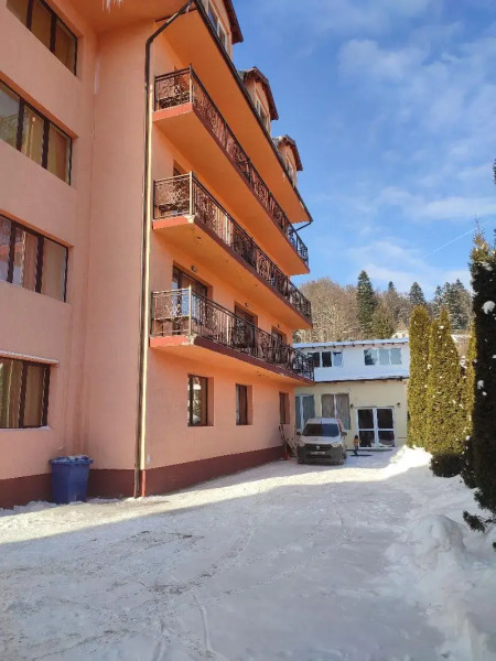 Iri Busteni Hotel