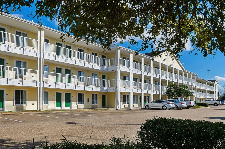 Siegel Select Baton Rouge