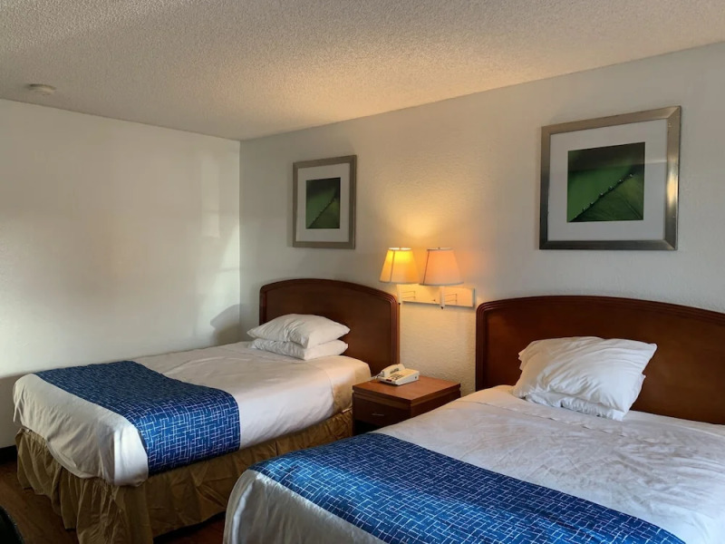 Travelodge Suites MacClenny