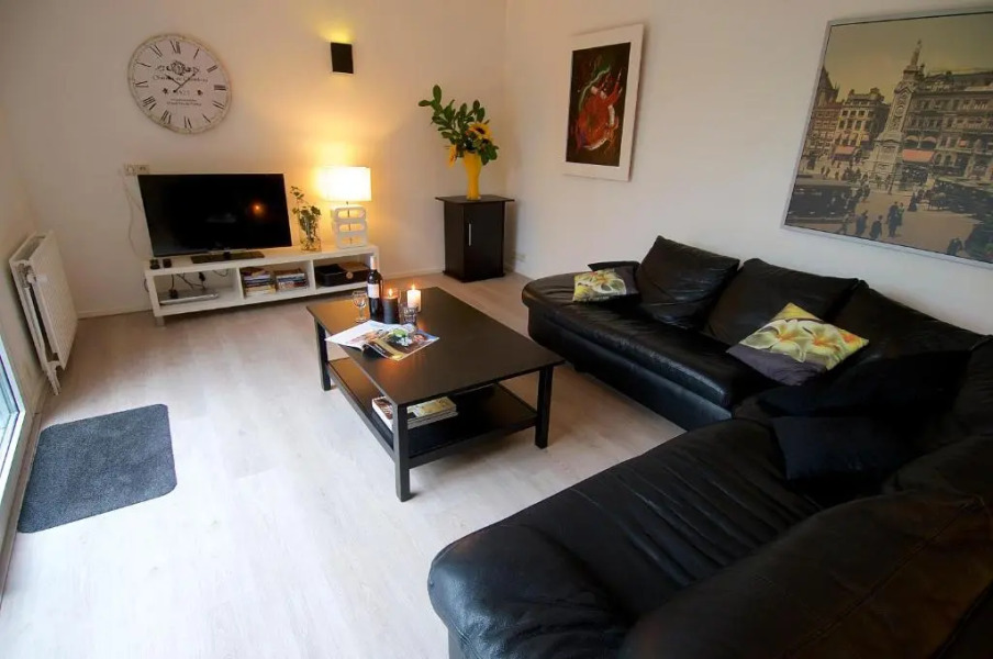 Holiday Home De Zuwe - Loosdrecht