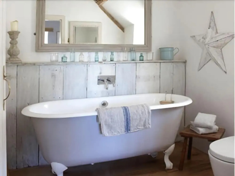 West End Twelve Holiday Apartment