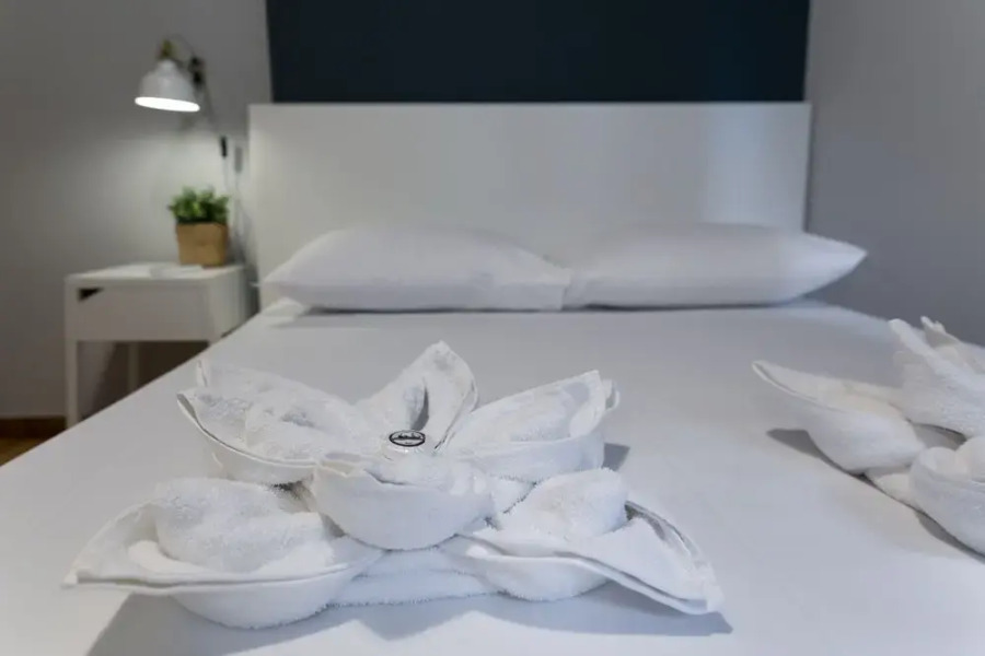 Central Newly Renovated Apartment in Athens 64m²