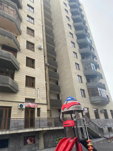 Евродвушка в Glendale Hills с видом на Арарат