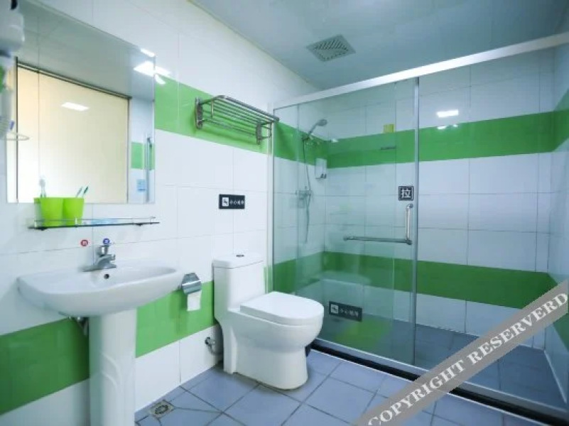 Renxing Lvyou Chain Hotel Qingzhou Rt-Mart