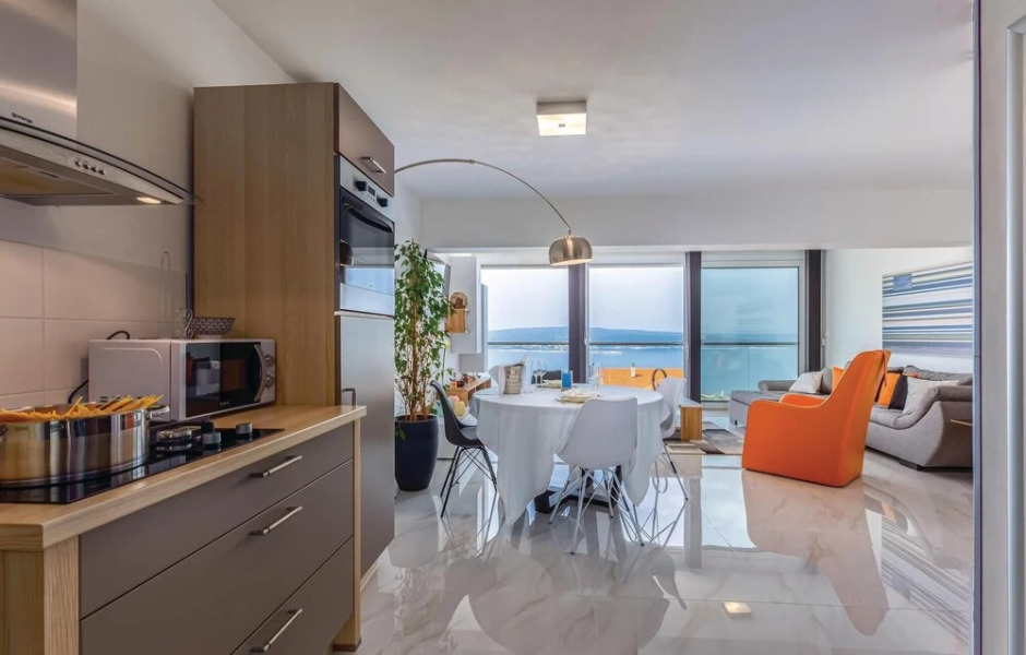 Beautiful Apartment in Crikvenica With Jacuzzi, Wifi and 1 Bedrooms