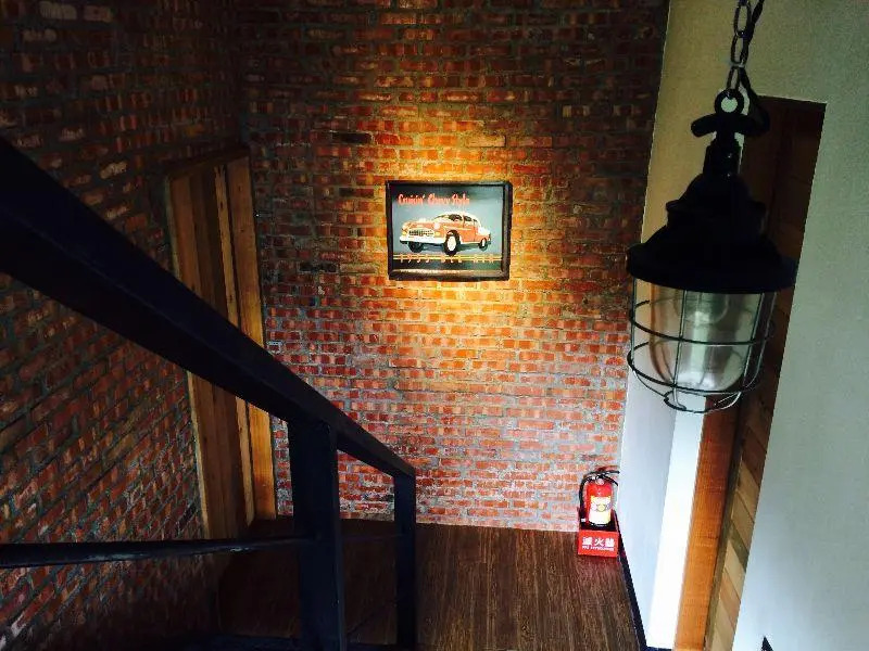 Taitung Open Surf Shop and Hostel