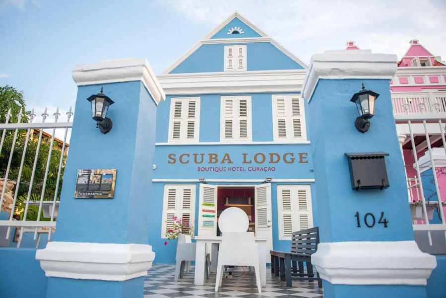 Scuba Lodge & Ocean Suites