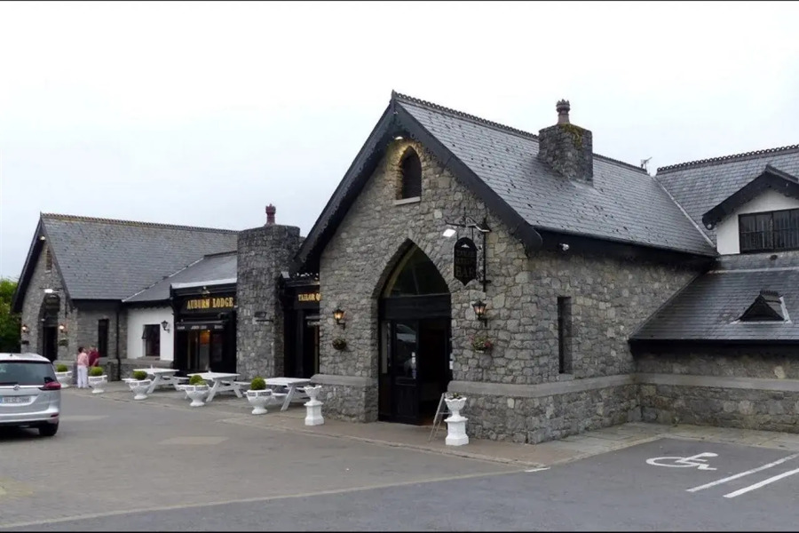 Auburn Lodge Hotel & Leisure Centre