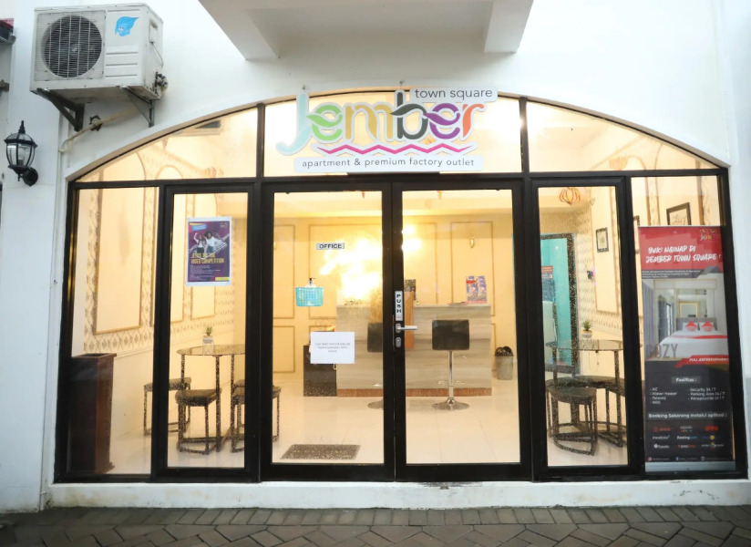 CR 001 Jember Town Square Apartment
