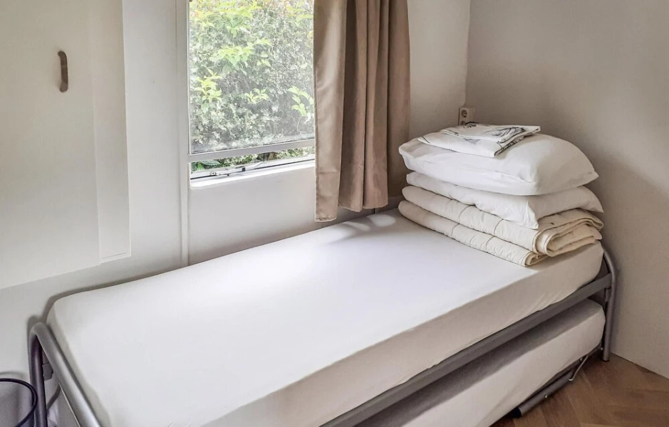 Nice Home in Renesse With Wifi and 2 Bedrooms