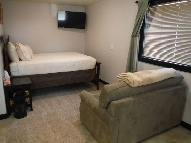 Talkeetna Love-Lee Cabins