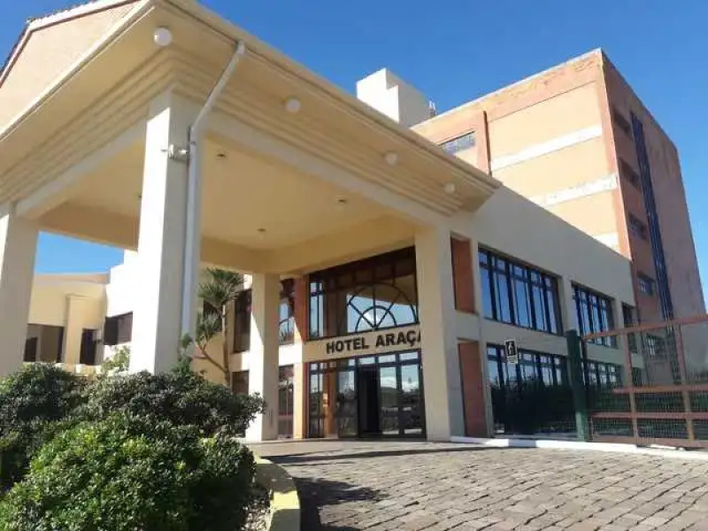 Hotel Araçá