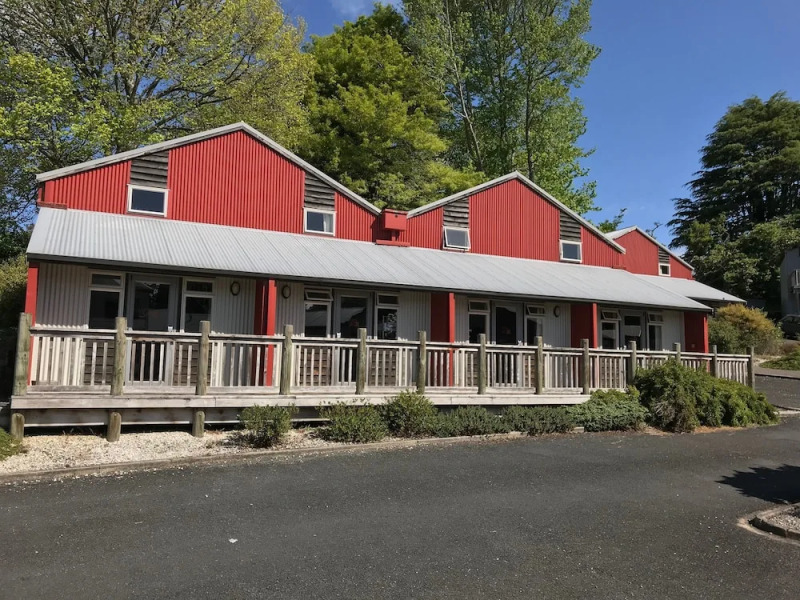 Waitomo Village Chalets Home of Kiwipaka