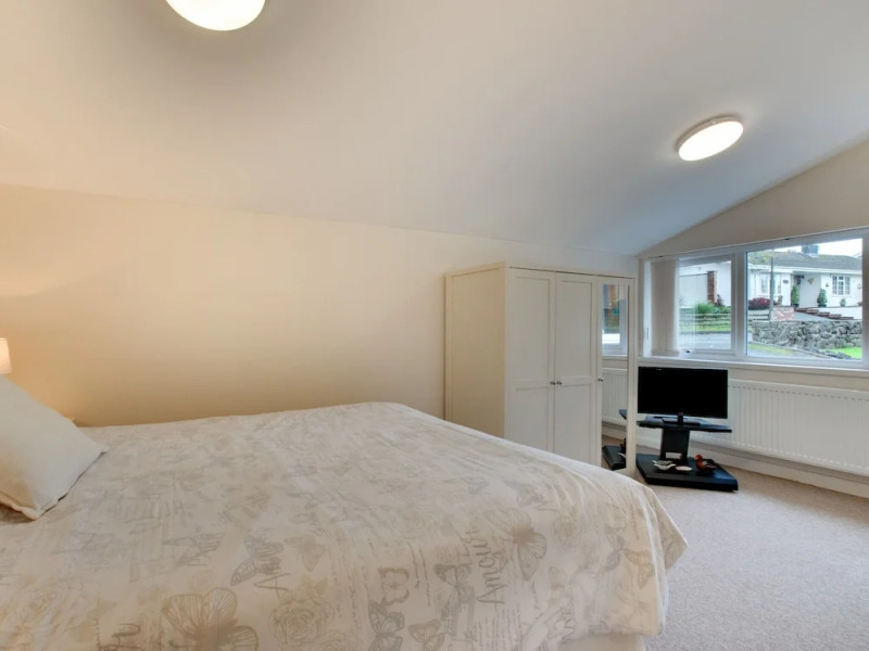 Homely Holiday Home in Saundersfoot With Garden